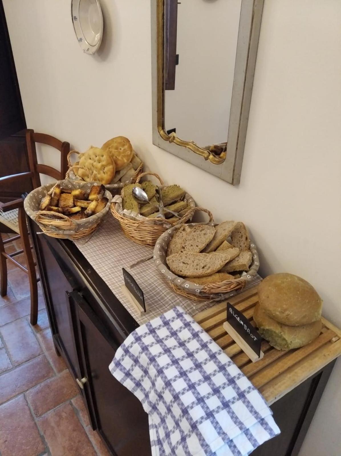 Alla Porta Di Sotto B&B Fivizzano Exteriér fotografie